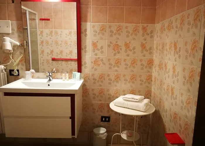 Charming In With Pool & Garden * Maida